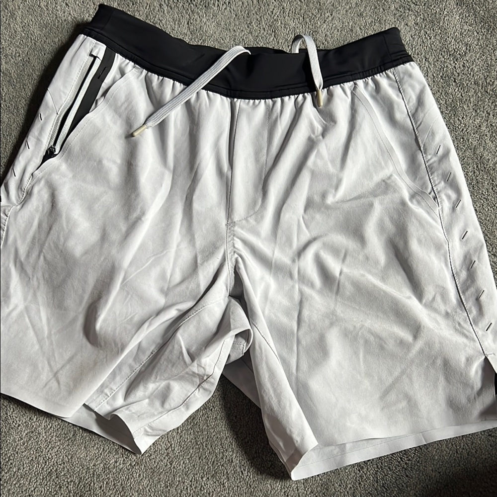 Ten Thousand interval short